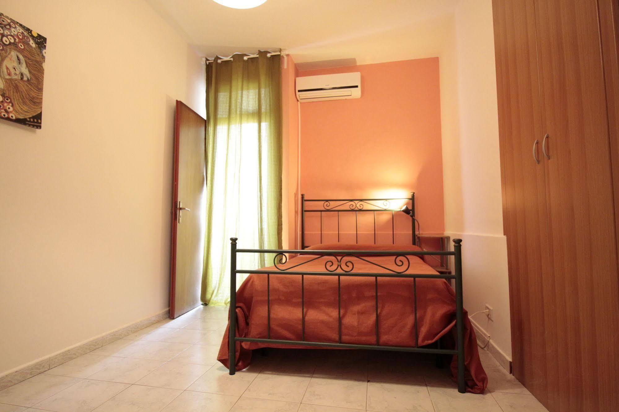 Vesta-Apartments Catania Bagian luar foto